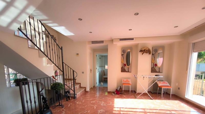 Alicante - La Nucía - 490m2
