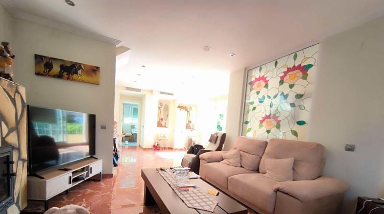 Alicante - La Nucía - 490m2