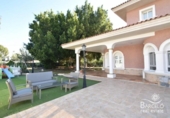 Xalet independent amb terreny en venda a la España, Redovà, ref.: TR353290 foto