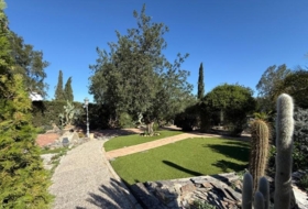 Molina de Segura 2200&nbsp;м²