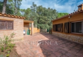 Xalet independent amb terreny en venda a la España, Sant Joan de Palamós, ref.: TR140666 foto