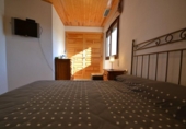 Chalet independiente con terreno en venta en la España, Deltebre, ref: TR140886 foto