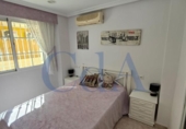 Chalet independiente con terreno en venta en la España, Orihuela, ref: TR267323 foto