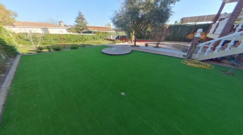 Comunidad de Madrid - Valdemorillo - 1021m2