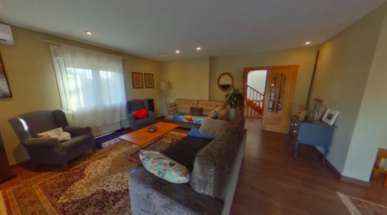 Comunidad de Madrid - Valdemorillo - 1021m2