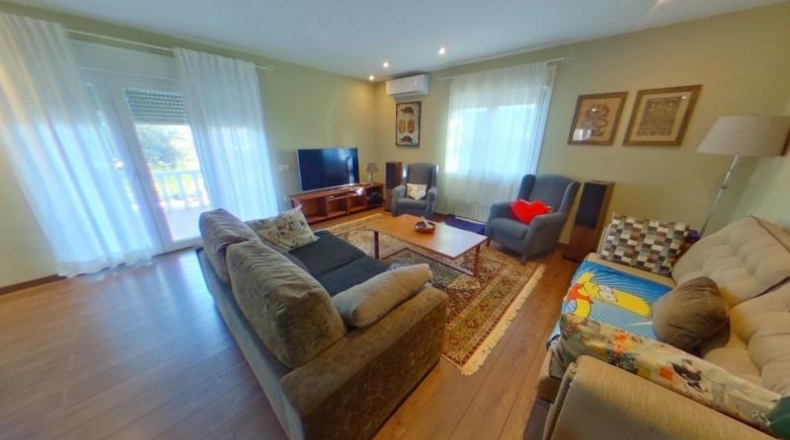 Comunidad de Madrid - Valdemorillo - 1021m2