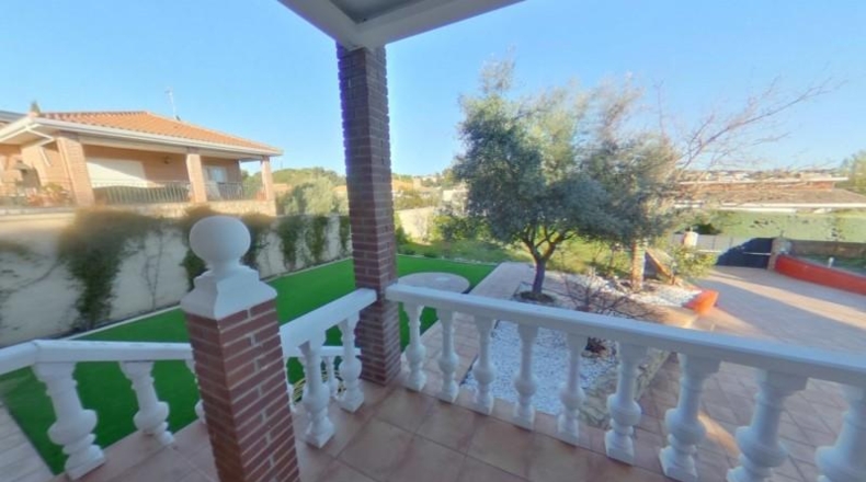 Comunidad de Madrid - Valdemorillo - 1021m2