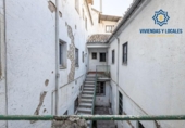 Chalet independiente con terreno en venta en la España, Granada, ref: TR238848 foto