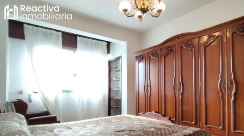 La Coruña - Santiago de Compostela - 329m2
