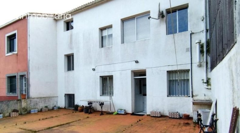 La Coruña - Santiago de Compostela - 329m2