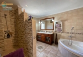 Chalet independiente con terreno en venta en la España, Lorca, ref: TR149847 foto