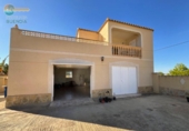 Chalet independiente con terreno en venta en la España, Lorca, ref: TR149847 foto