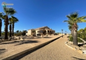 Chalet independiente con terreno en venta en la España, Lorca, ref: TR149847 foto