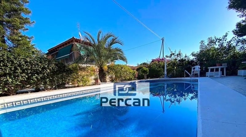 Alicante - el Campello - 1083m2