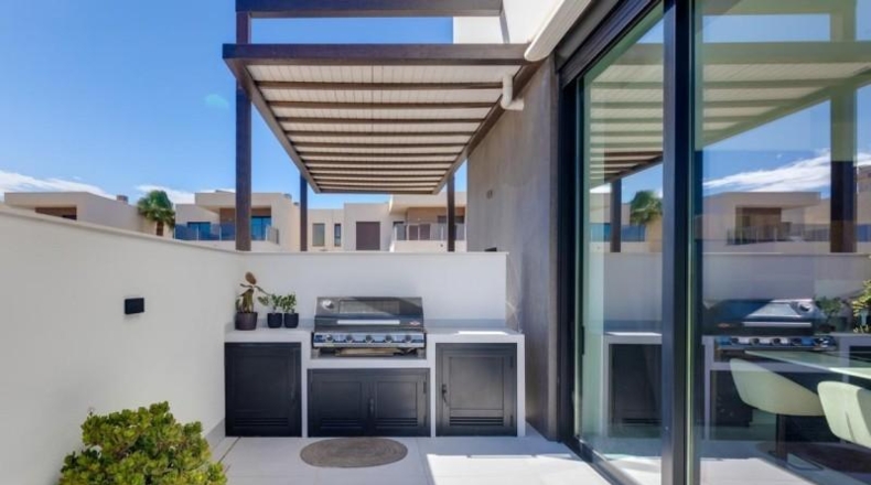 Alicante - Пилар-де-ла-Орадада - 331m2