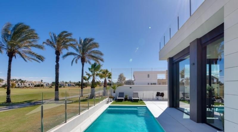 Alicante - Пилар-де-ла-Орадада - 331m2