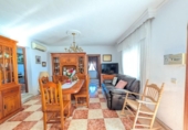Chalet independiente con terreno en venta en la España, Málaga, ref: TR371071 foto