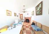 Chalet independiente con terreno en venta en la España, Málaga, ref: TR371071 foto