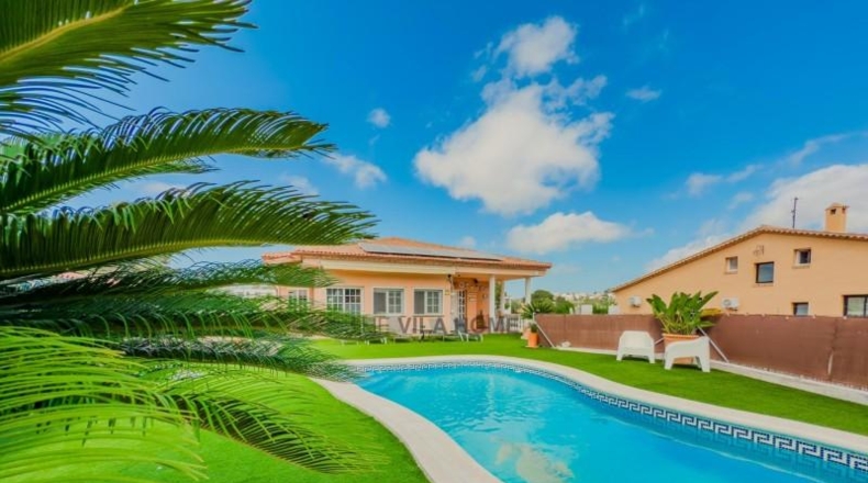 Barcelona - Canyelles - 948m2