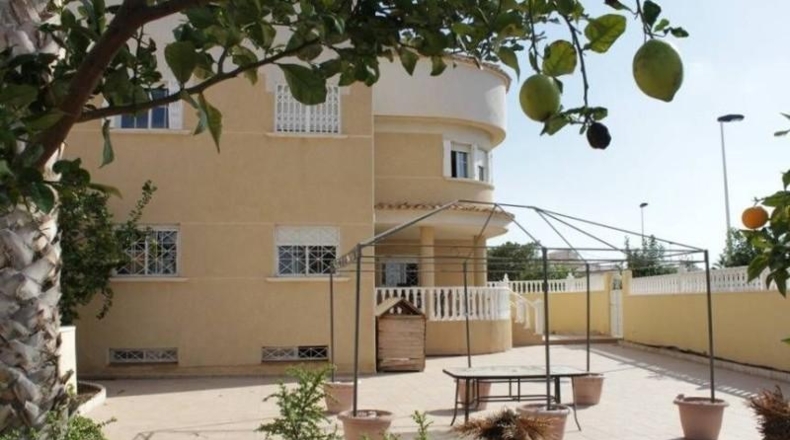 Alicante - Torrevieja - 580m2