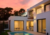 Chalet independiente con terreno en venta en la España, L'Alfàs del Pi, ref: TR340280 foto