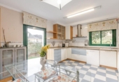 Chalet independiente con terreno en venta en la España, Egüés, ref: TR382844 foto