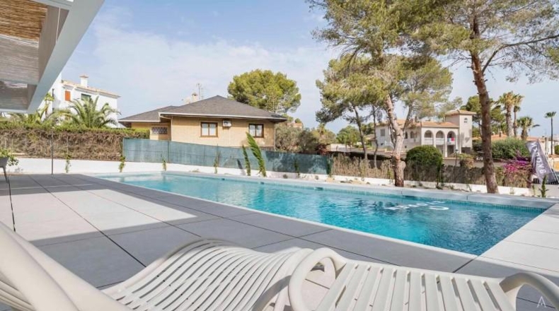 Alicante - Dehesa de Campoamor - 1765m2