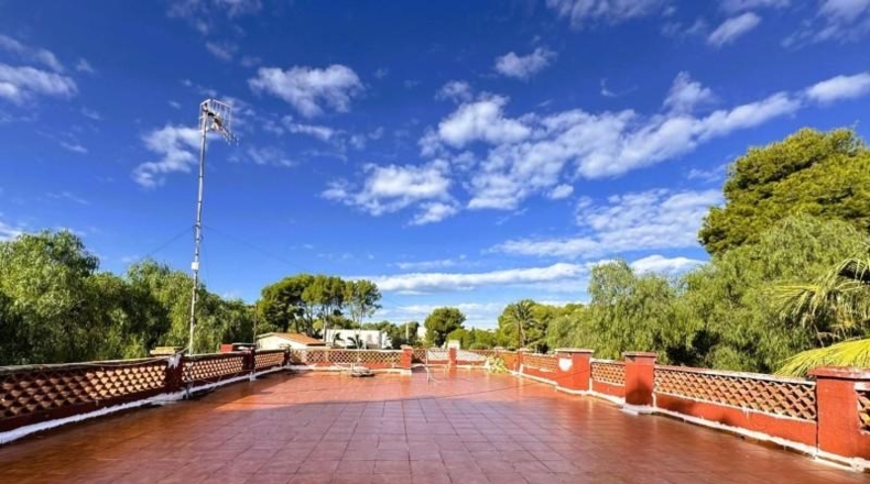 Alicante - Denia - 1917m2