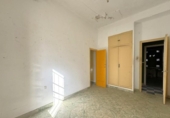 Отдельно стоящий дом с участком на продажу в городе Dénia Фото