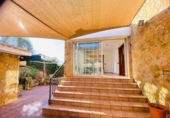Chalet independiente con terreno en venta en la España, Orihuela, ref: TR335797 foto