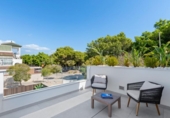 Chalet independiente con terreno en venta en la España, Orihuela, ref: TR158500 foto