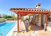 Xalet independent amb terreny en venda a la España, Benicàssim, ref.: TR146560 foto