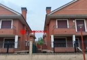 Chalet independiente con terreno en venta en la España, Burgos, ref: TR312686 foto