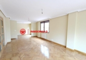 Chalet independiente con terreno en venta en la España, Burgos, ref: TR312686 foto