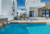 Chalet independiente con terreno en venta en la España, Los Alcázares, ref: TR138512 foto