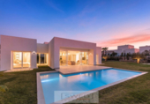 Detached villa with land for sale on España, Orihuela, ref: TR138356 photo