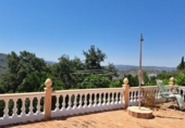 Chalet independiente con terreno en venta en la España, Iznájar, ref: TR242546 foto