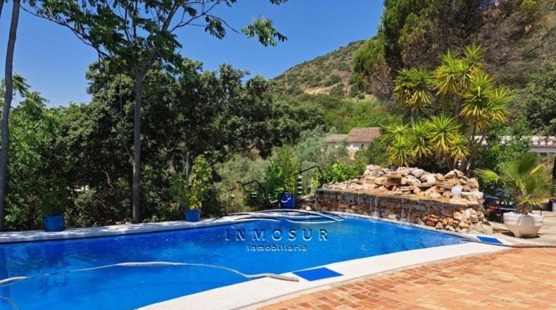 Córdoba - Iznájar - 1545m2