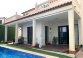 Xalet independent amb terreny en venda a la España, Riba-roja de Túria, ref.: TR228542 foto