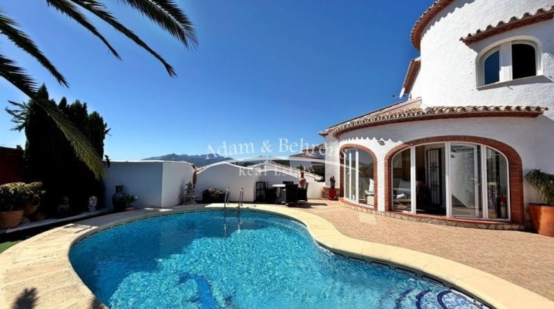Alicante - Pedreguer - 686m2