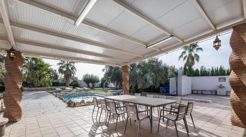 Granada - Атарфе - 2558m2