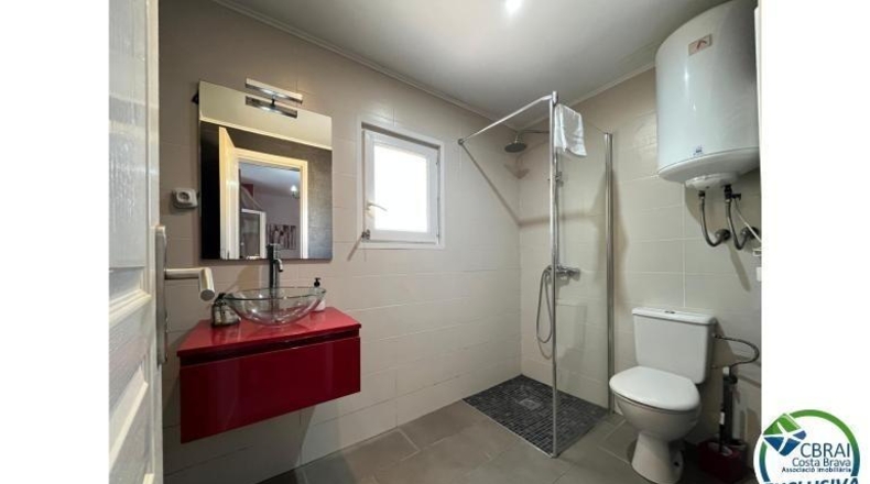 Gerona - Empuriabrava - 267m2
