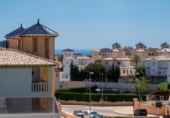 Chalet independiente con terreno en venta en la España, Orihuela, ref: TR277725 foto