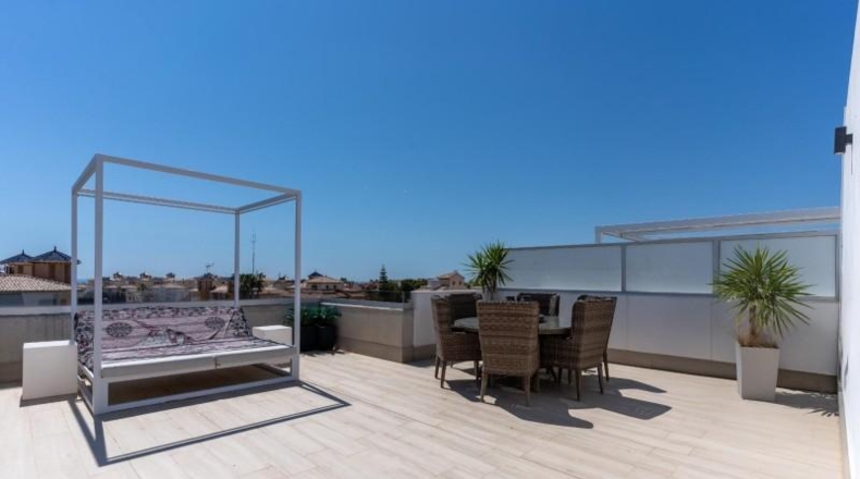 Alicante - Cabo Roig - 371m2