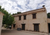 Xalet independent amb terreny en venda a la España, Iecla, ref.: TR334311 foto