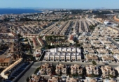 Chalet independiente con terreno en venta en la España, Orihuela, ref: TR249099 foto