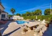 Chalet independiente con terreno en venta en la España, Orihuela, ref: TR348425 foto
