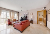 Chalet independiente con terreno en venta en la España, Orihuela, ref: TR348425 foto
