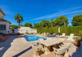 Chalet independiente con terreno en venta en la España, Orihuela, ref: TR350561 foto