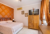 Chalet independiente con terreno en venta en la España, Orihuela, ref: TR350561 foto